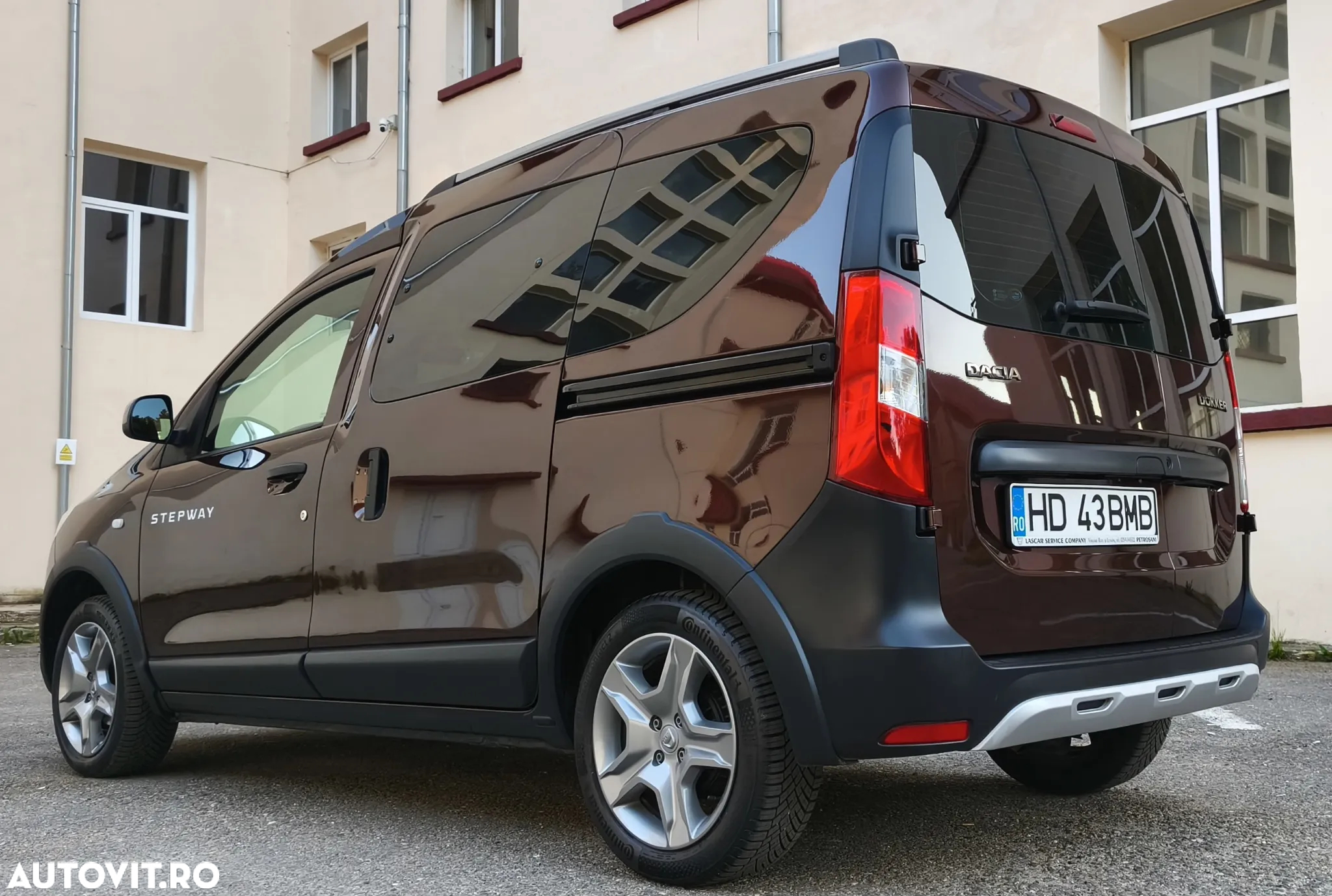 Dacia Dokker 1.6 SCe Stepway - 5
