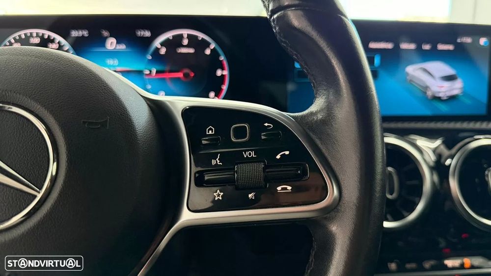 Mercedes-Benz CLA 180 d Shooting Brake Style Plus - 20