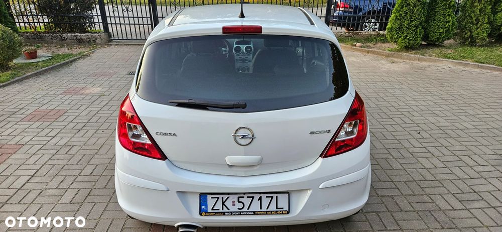 Opel Corsa 1.4 16V 150 Jahre - 7