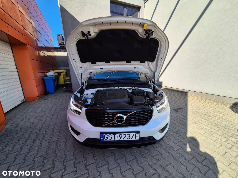 Volvo XC 40 D3 R-Design - 33