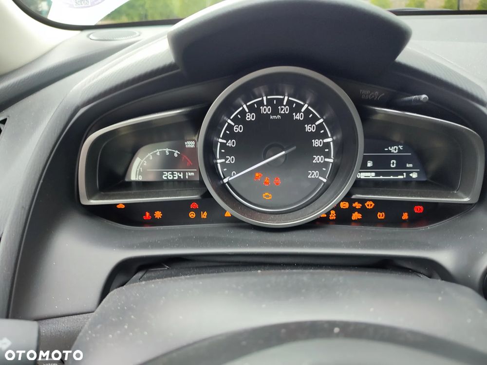 Mazda 2 SKYACTIV-G 90 Homura - 9