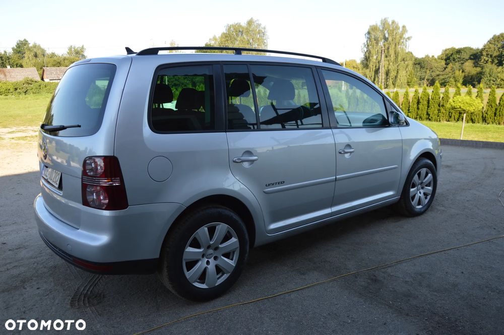 Volkswagen Touran 2.0 TDI United - 6