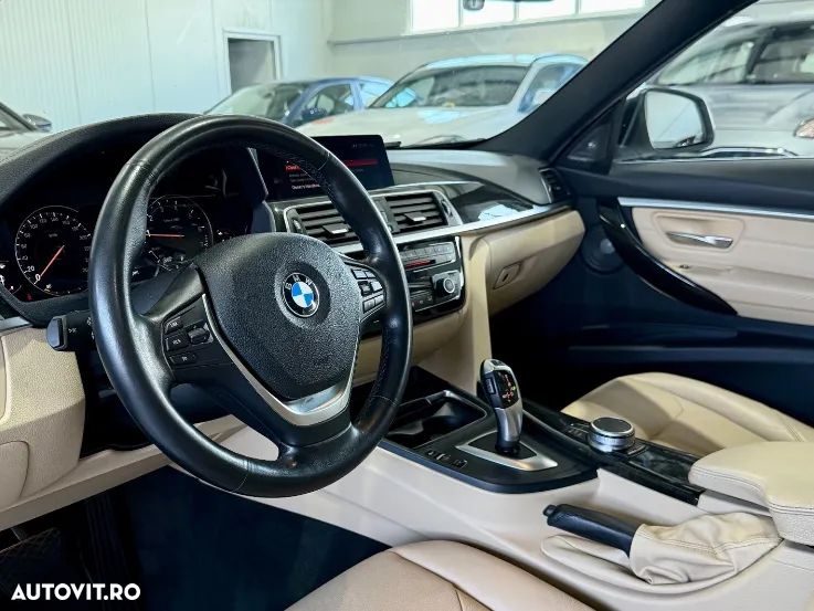 BMW Seria 3 318i Aut. Luxury Line - 8