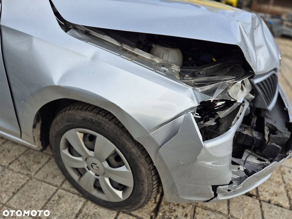 Skoda RAPID 1.4 TDI DPF Active - 4