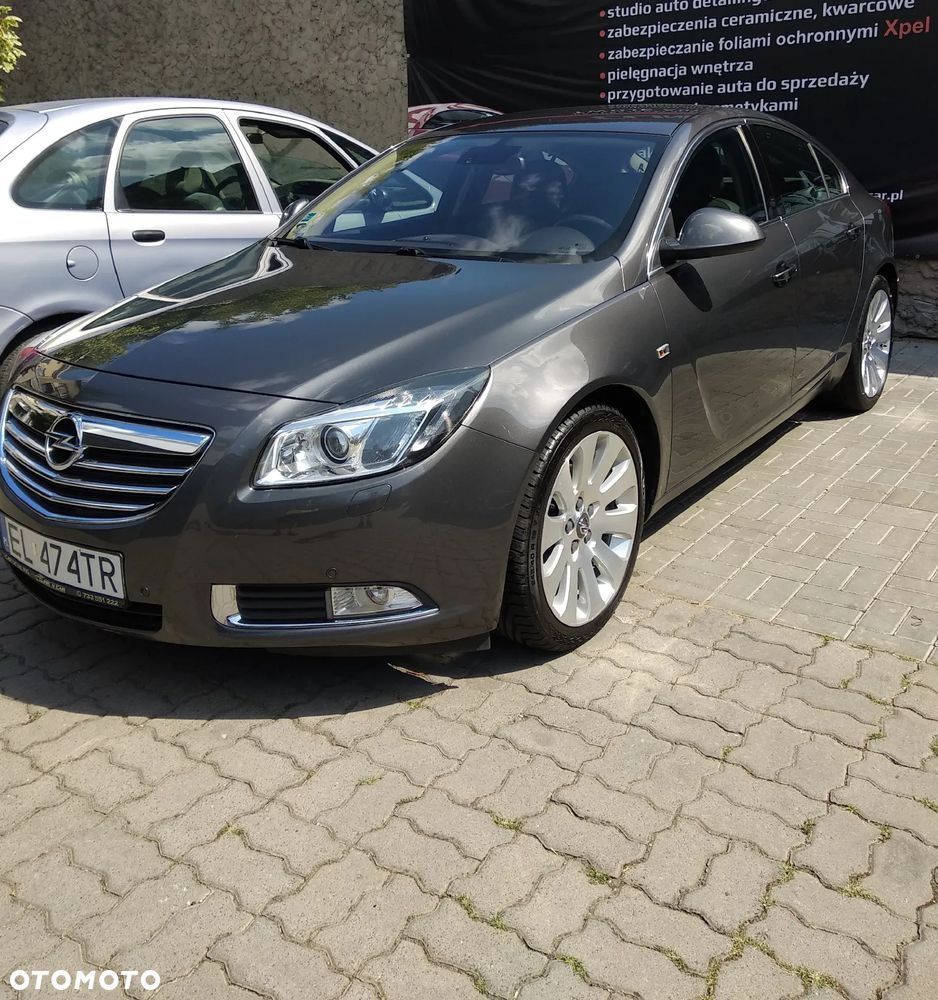 Opel Insignia 2.0 CDTI Cosmo - 11