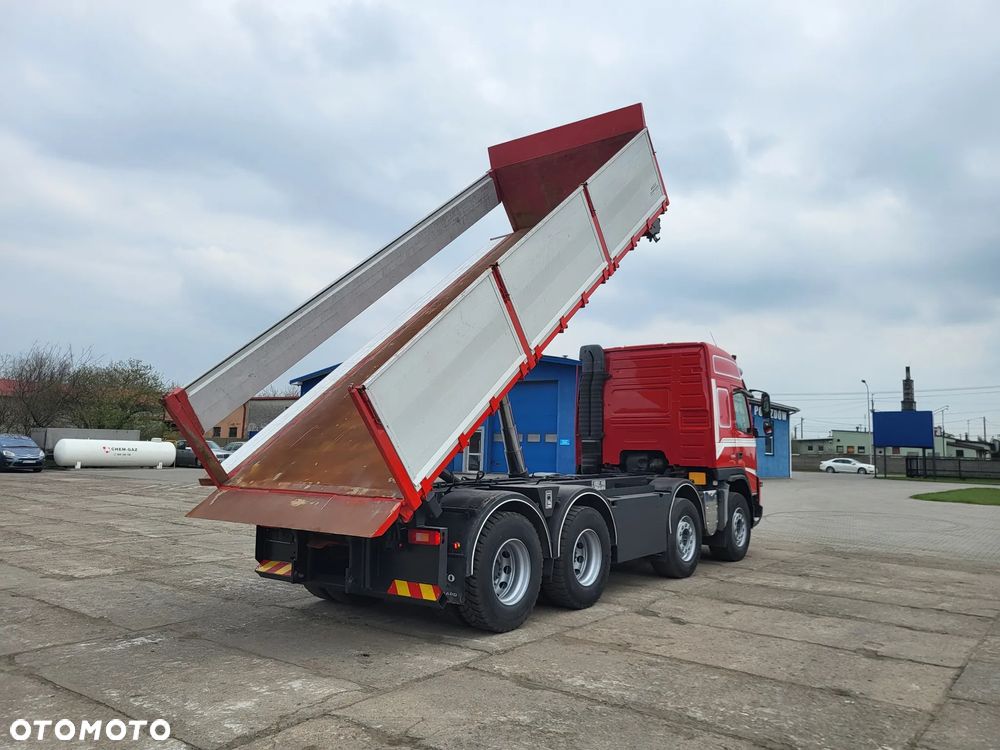 Volvo FMX 500 8x4 3-str Wywrotka Bordmatic hydroburta - 13