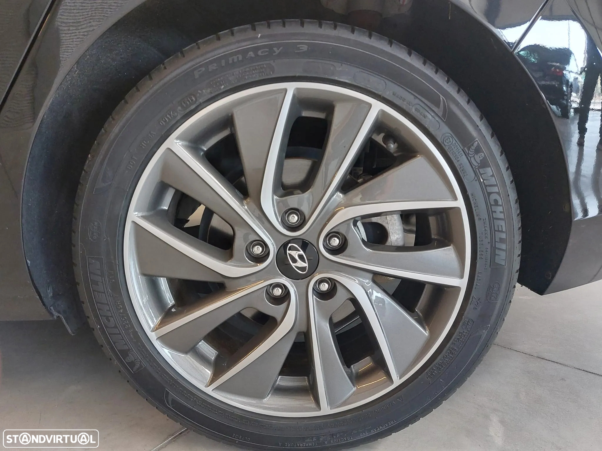 Hyundai i30 Fastback 1.0 T-GDI Style+Sens.Frt.+CI - 9