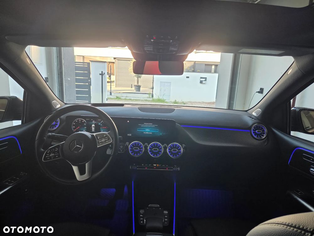 Mercedes-Benz Klasa B 220 4-Matic Style 7G-DCT - 37