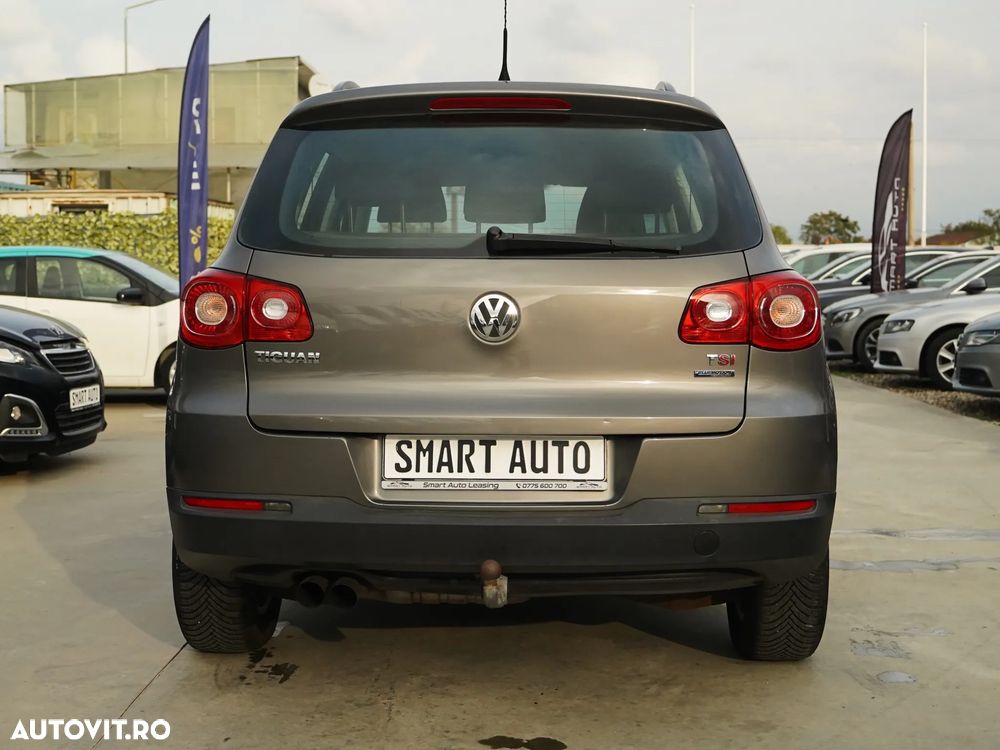 Volkswagen Tiguan - 13