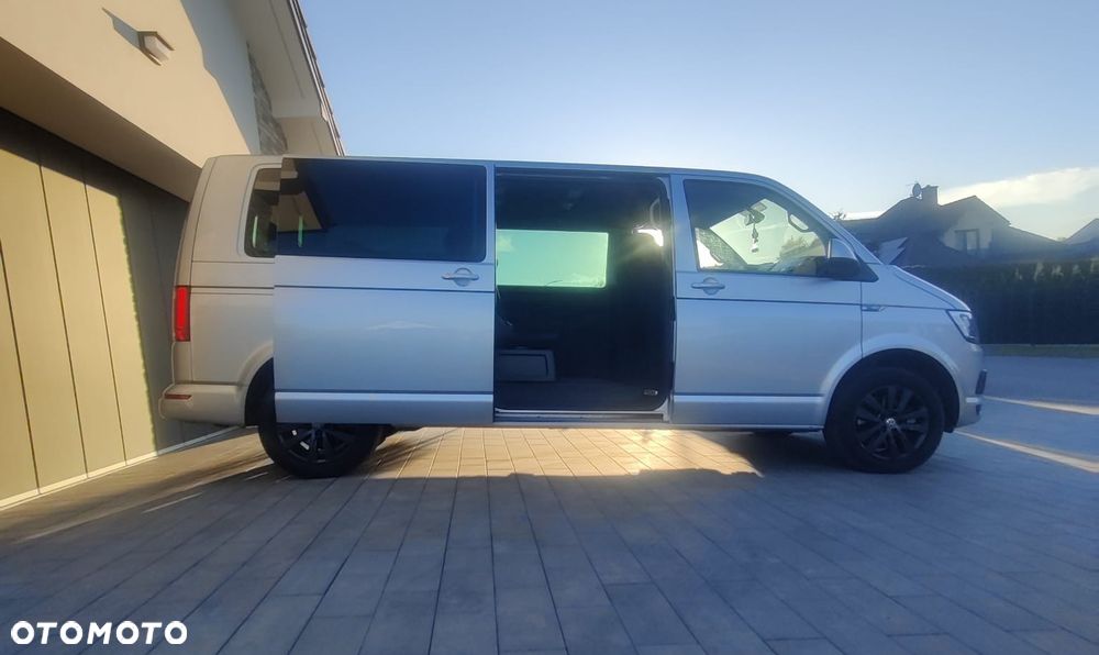 Volkswagen Multivan - 2