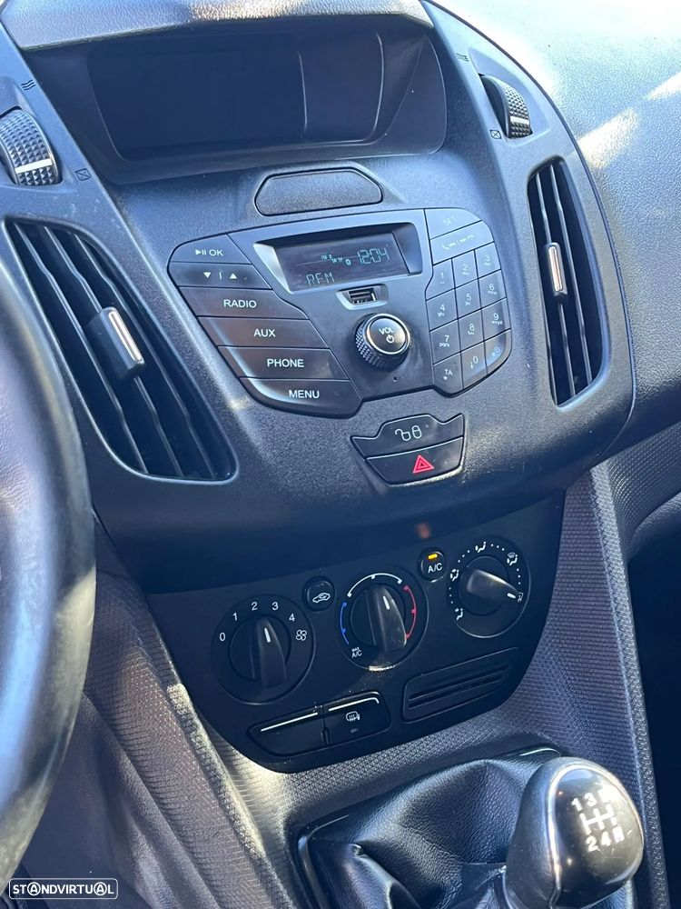 Ford Transit Conect - 10