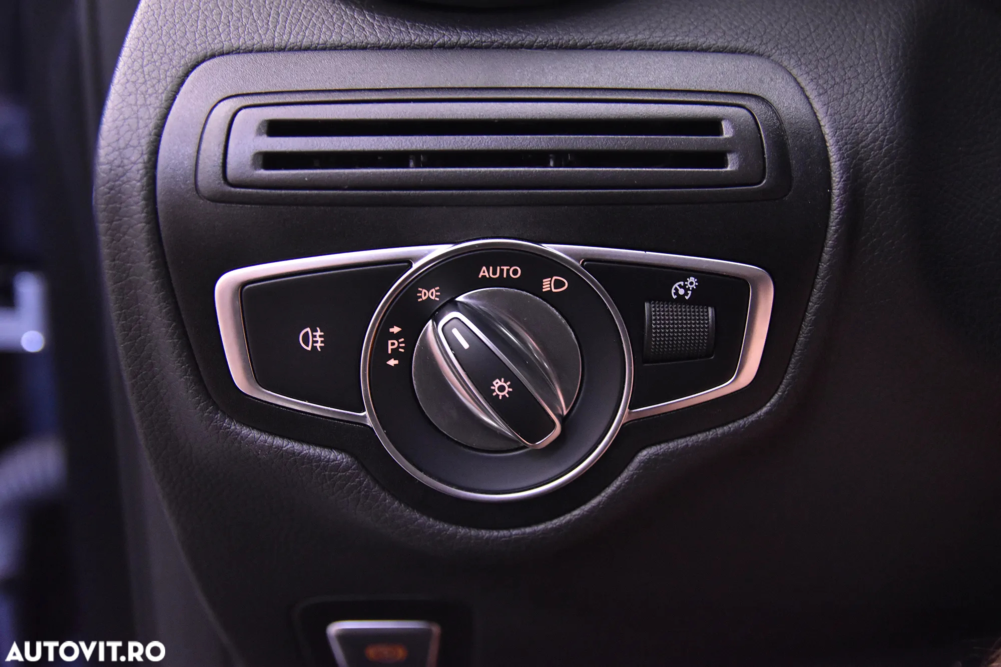 Mercedes-Benz GLC 220 d 4MATIC - 15