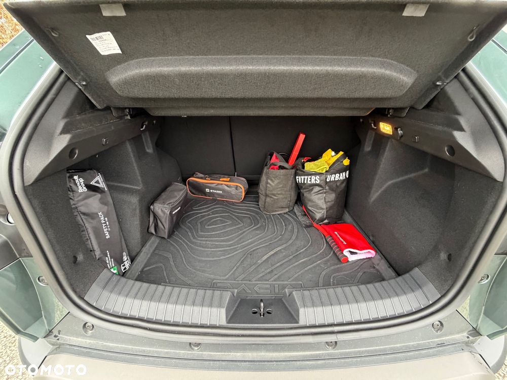 Dacia Duster 1.6 Full Hybrid 140 Extreme MMT - 33