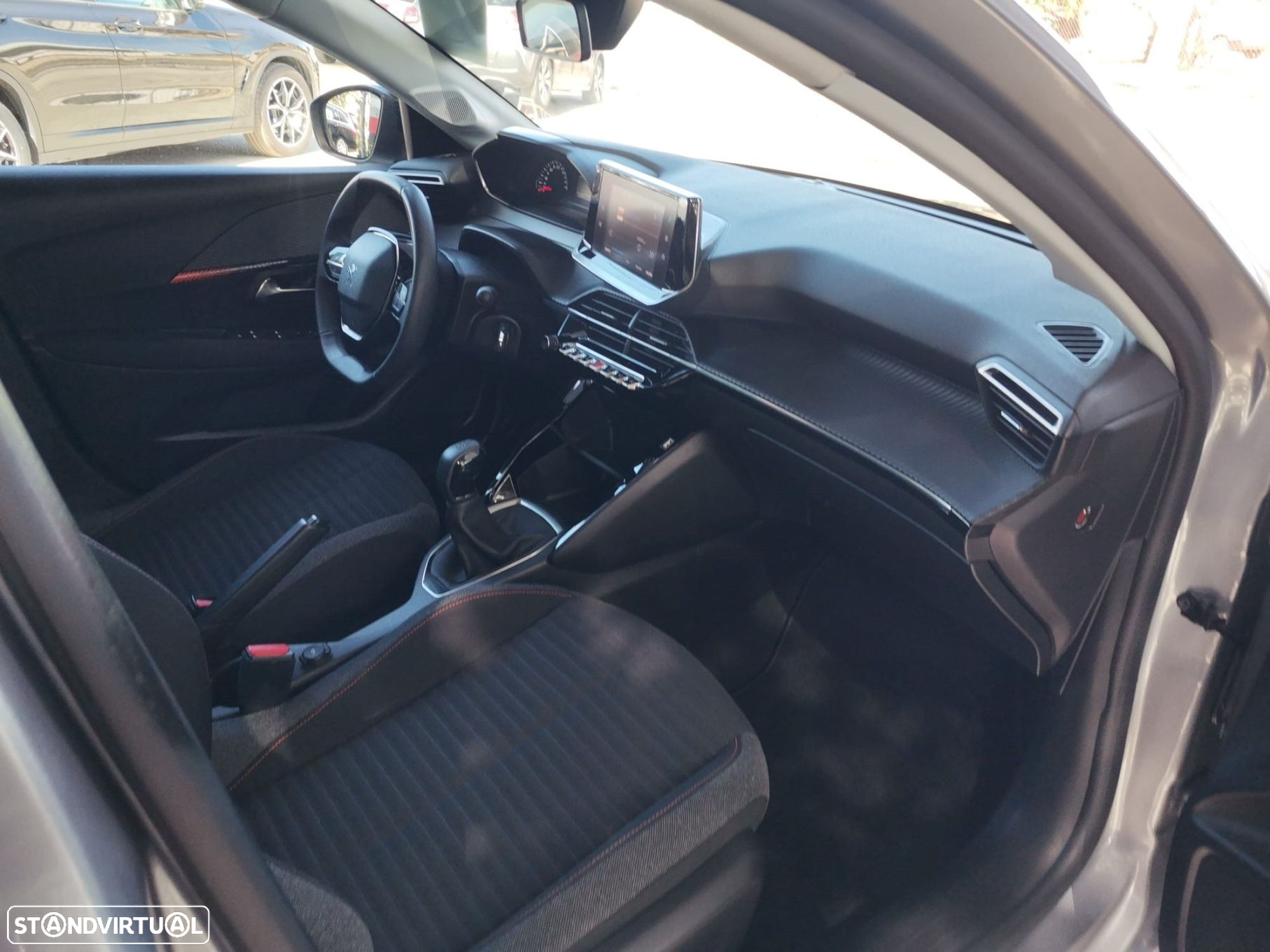 Peugeot 208 1.2 PureTech Active Pack - 12