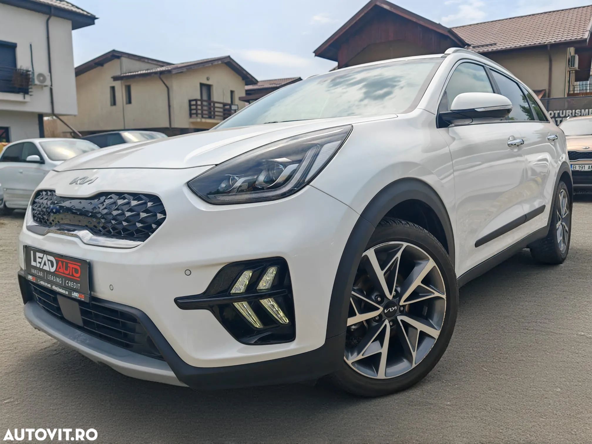 Kia Niro 1.6 GDI 6DCT HEV Premium - 1