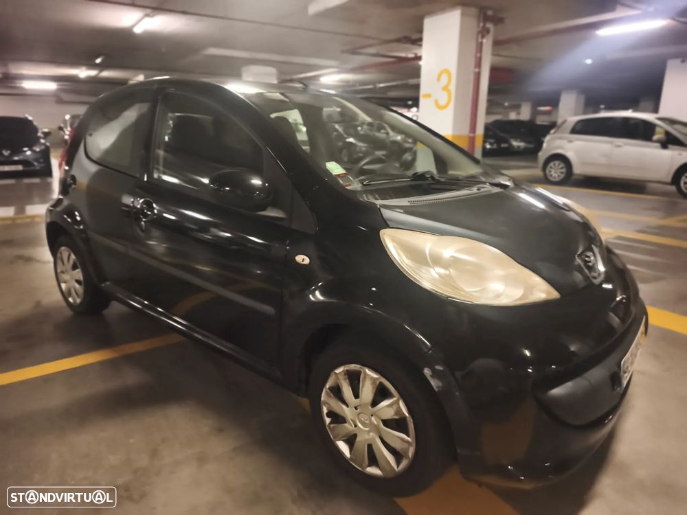 Peugeot 107 1.0 Trendy - 1