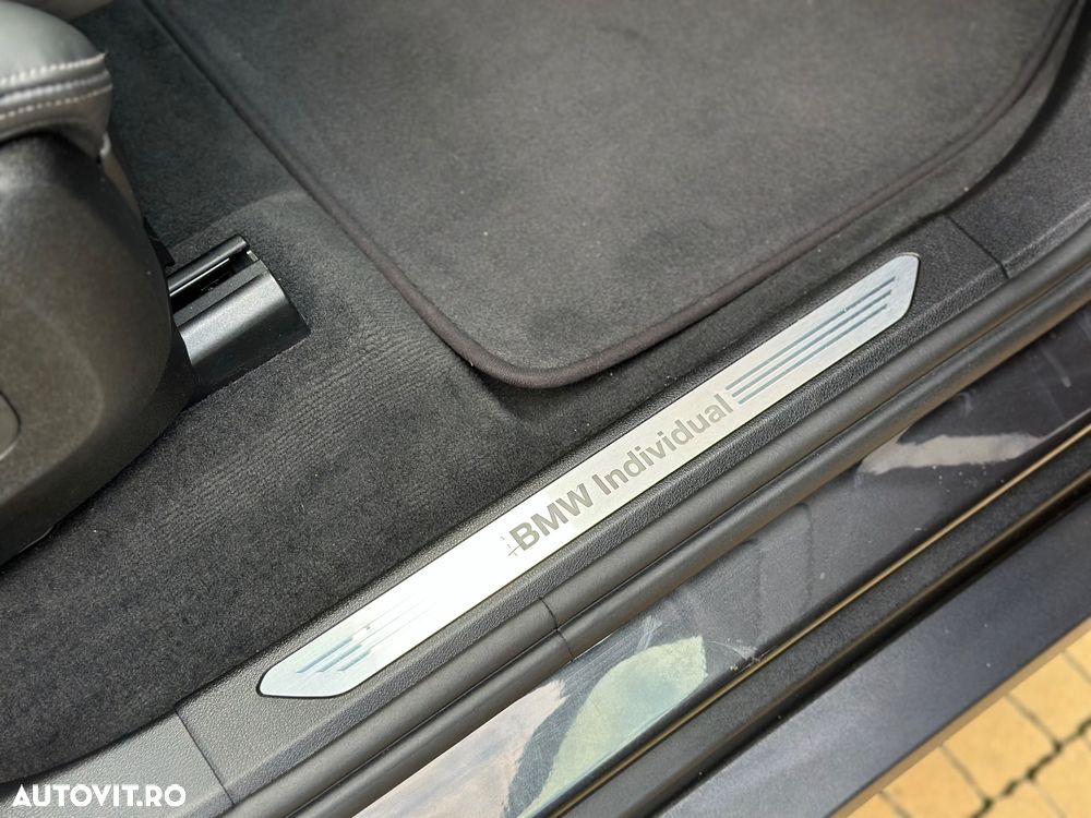 BMW X7 xDrive30d - 16
