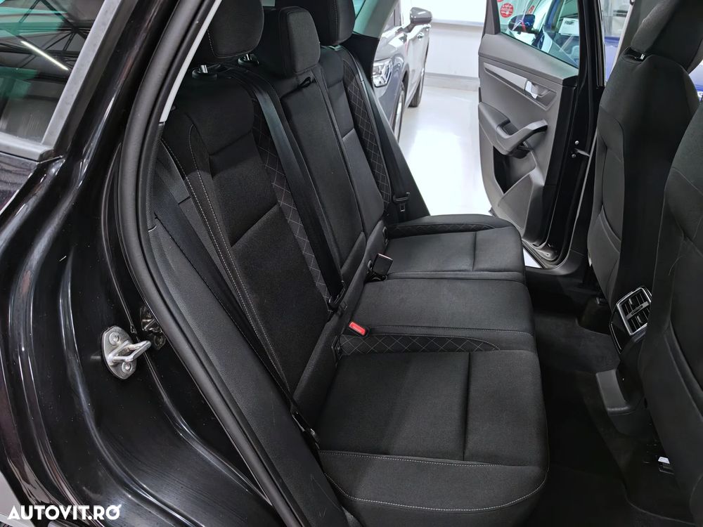 Skoda Karoq 2.0 TDI SCR DSG Ambition - 29