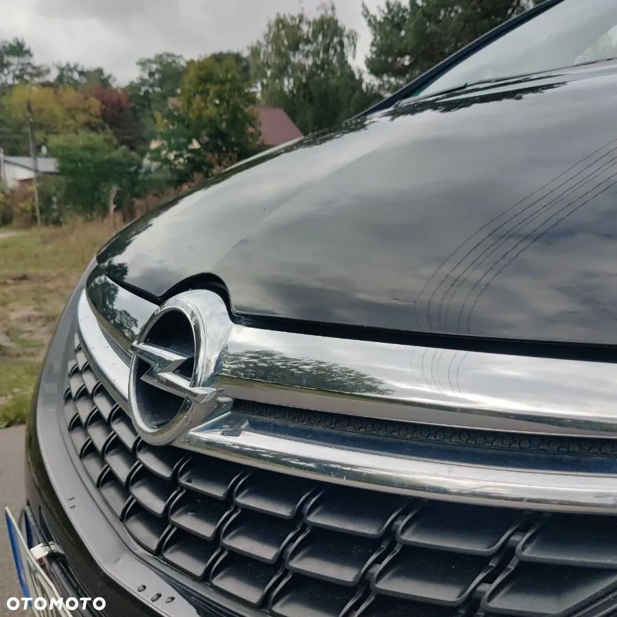 Opel Zafira - 12