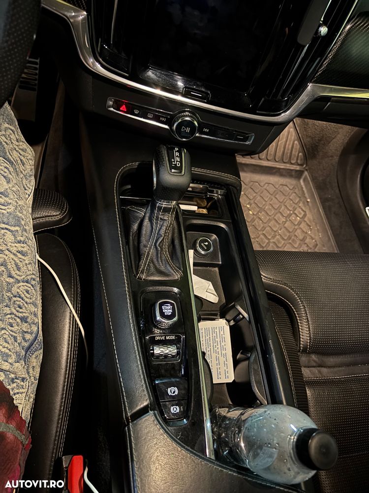 Volvo S90 D5 AWD R-Design - 12