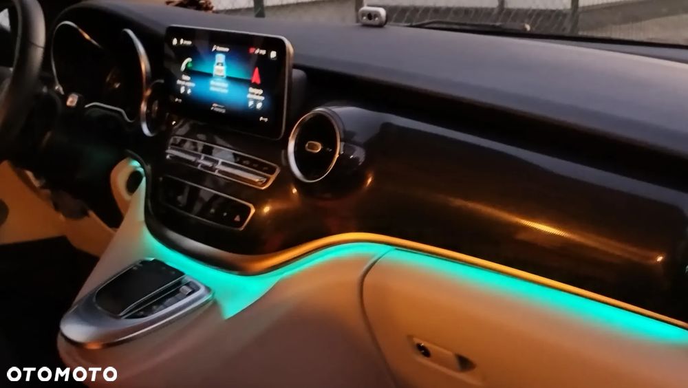 Mercedes-Benz Klasa V 220 d kompakt 4Matic 9G-TRONIC Edition 2020 - 2