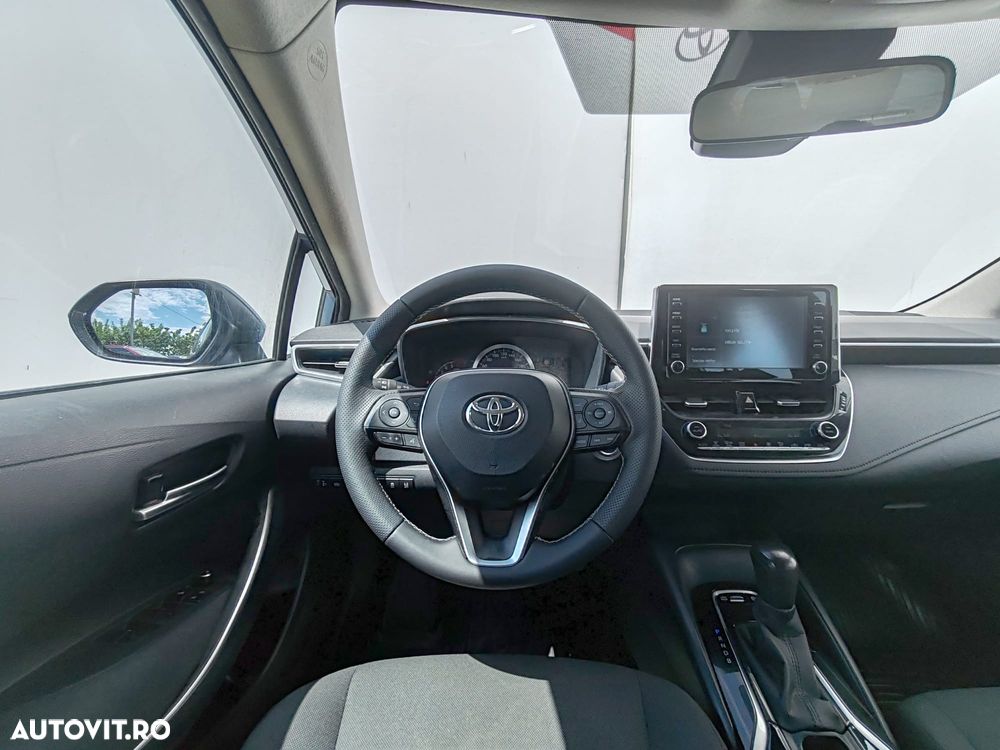 Toyota Corolla 1.8 HSD Business - 10