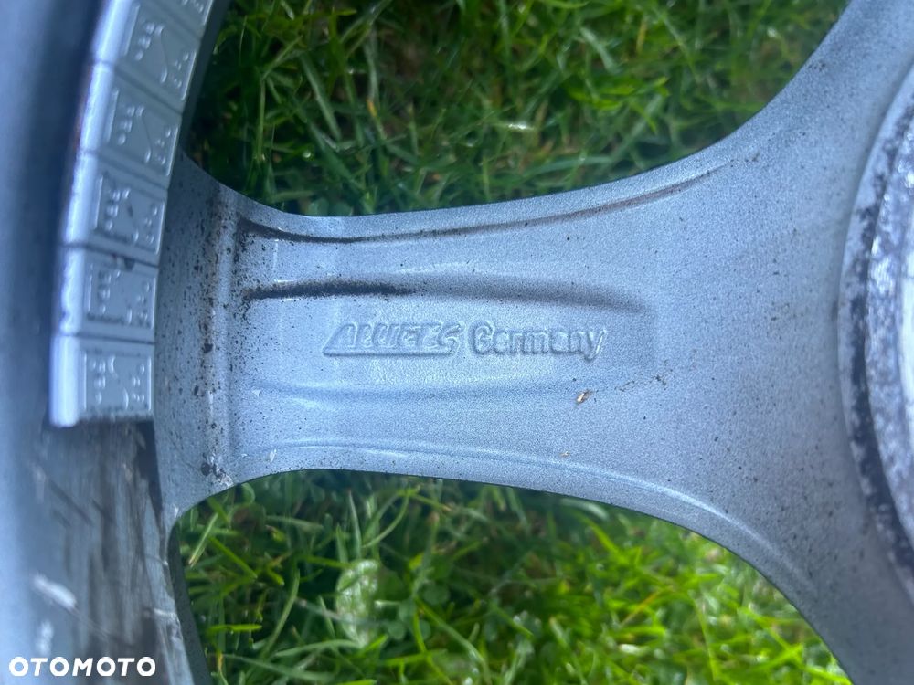 Alufelgi z oponami 4szt. - 5