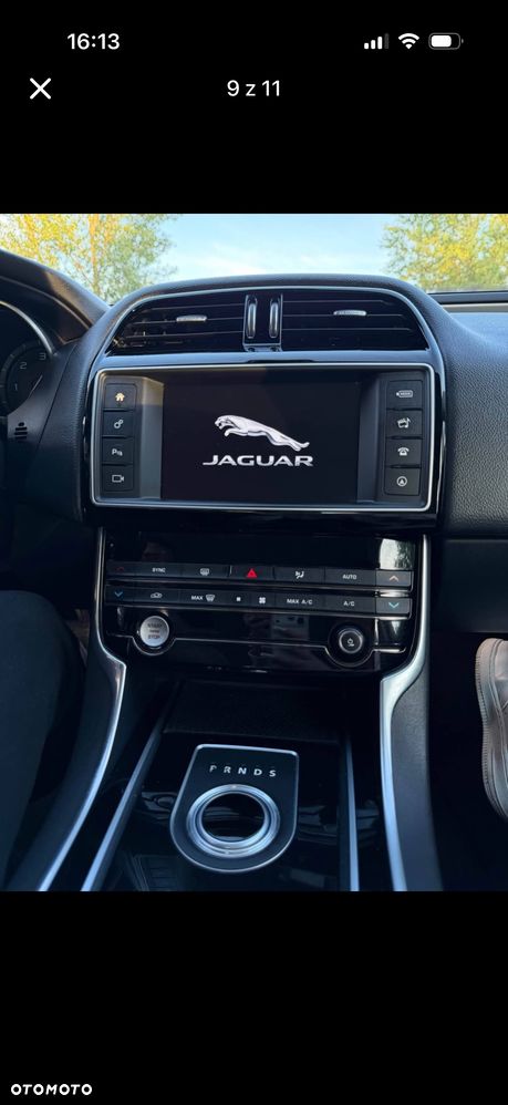 Jaguar XE 2.0 D Prestige - 9
