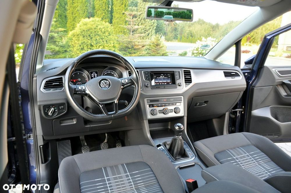 Volkswagen Golf Sportsvan - 29