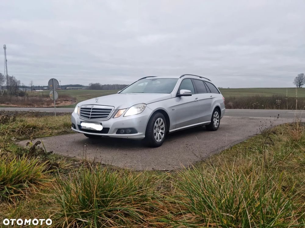 Mercedes-Benz Klasa E 200 CDI DPF BlueEFFICIENCY - 2