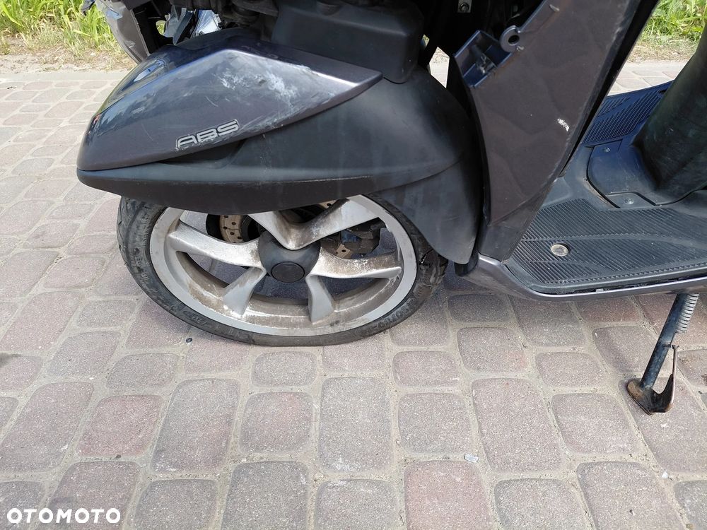 Yamaha Tricity - 13