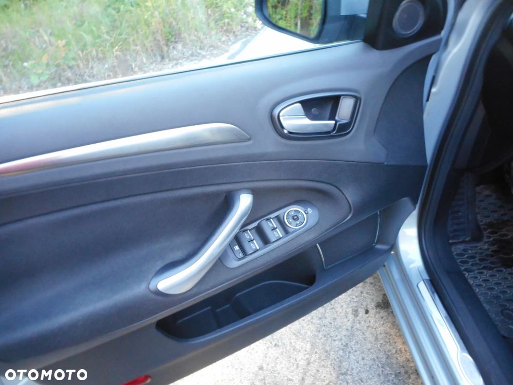 Ford Mondeo 2.0 Viva Titanium - 13