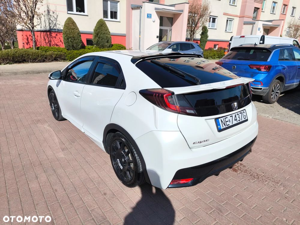 Honda Civic 1.8 i-VTEC Sport - 2