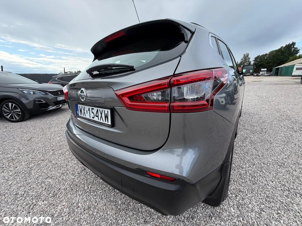 Nissan Qashqai 1.3 DIG-T DCT N-CONNECTA - 12