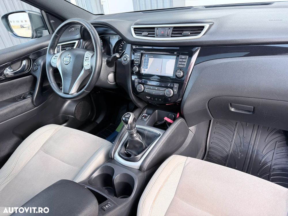 Nissan Qashqai 1.6 DCI 4 x 4 DPF Start/Stop tekna - 6