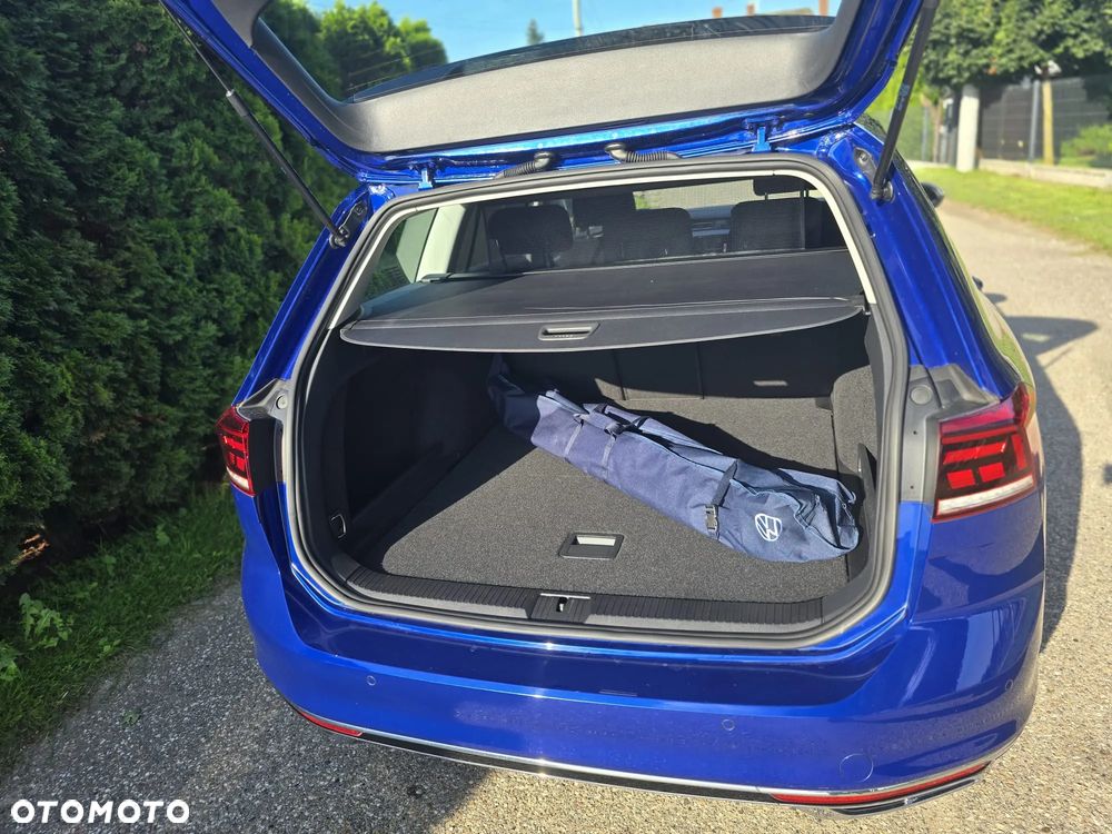 Volkswagen Passat 2.0 TDI SCR DSG Elegance - 11