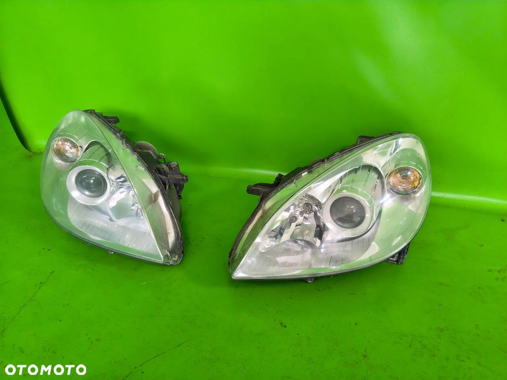 Komplet lampy w245 b klasa lampa przód Radom - 1