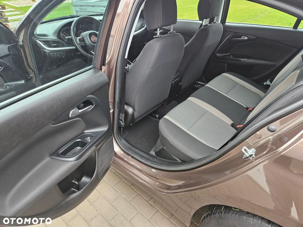 Fiat Tipo 1.4 16V More - 16