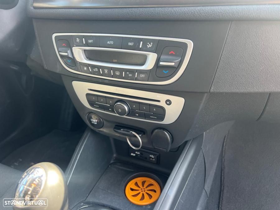 Renault Mégane Sport Tourer 1.5 dCi Limited - 8