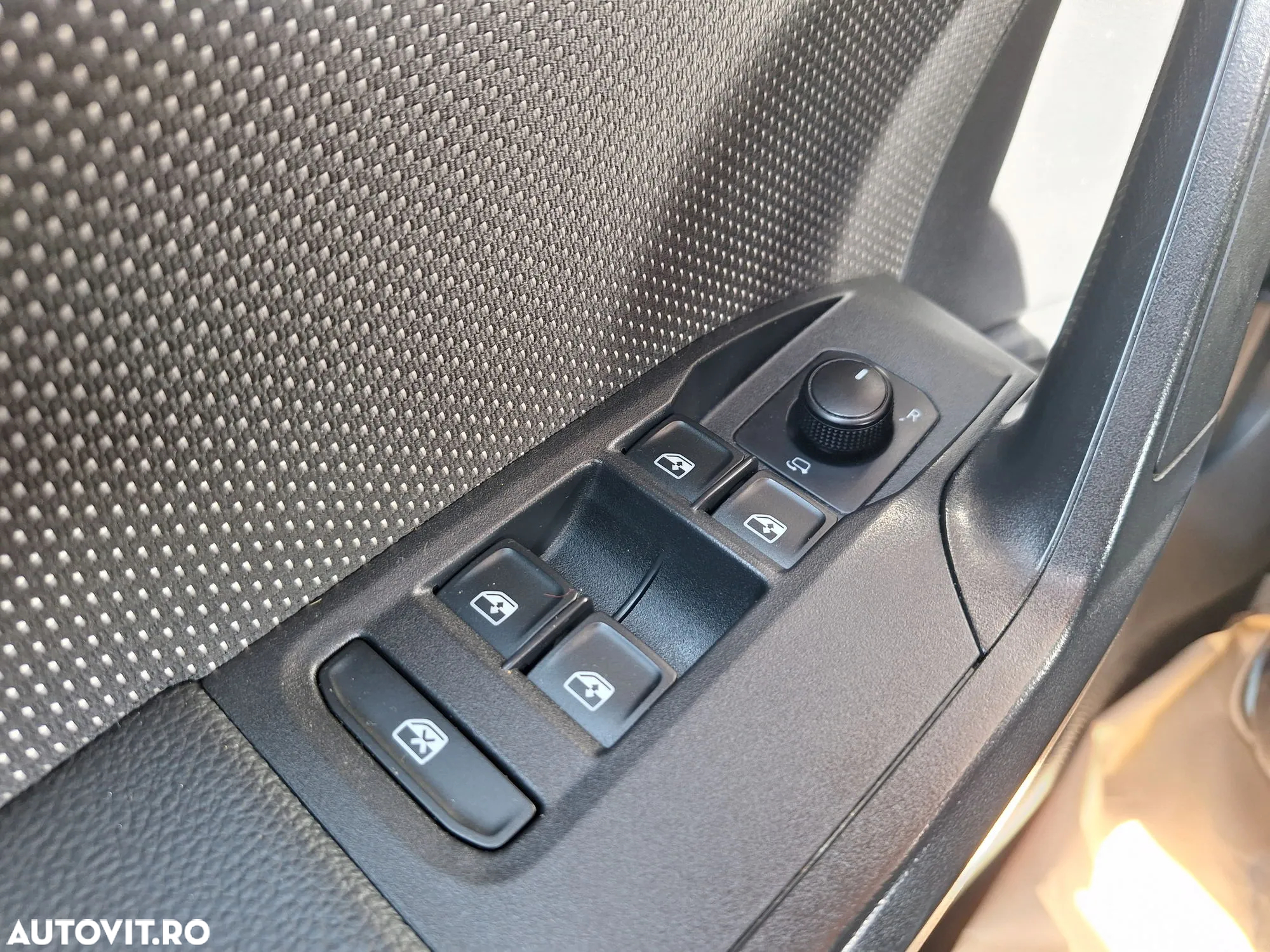 Seat Arona - 23
