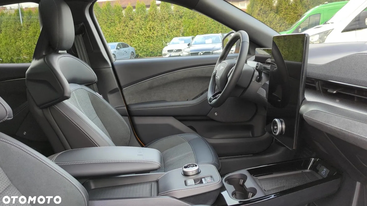 Ford Mustang Mach-E 98kWh AWD GT - 17