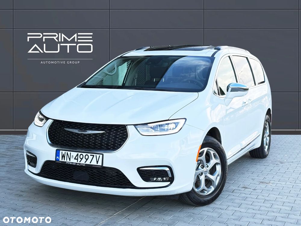 Chrysler Pacifica - 2
