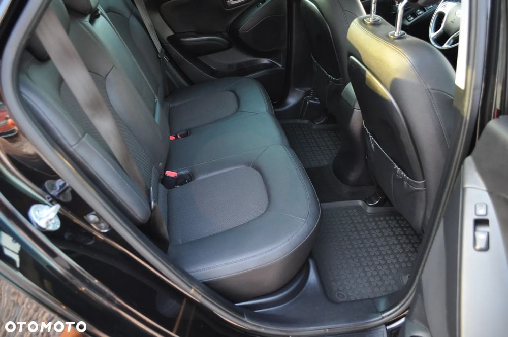 Hyundai ix35 1.6 GDI Premium 2WD - 19