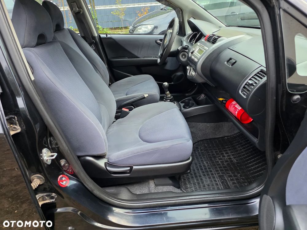 Honda Jazz 2006 photo 4