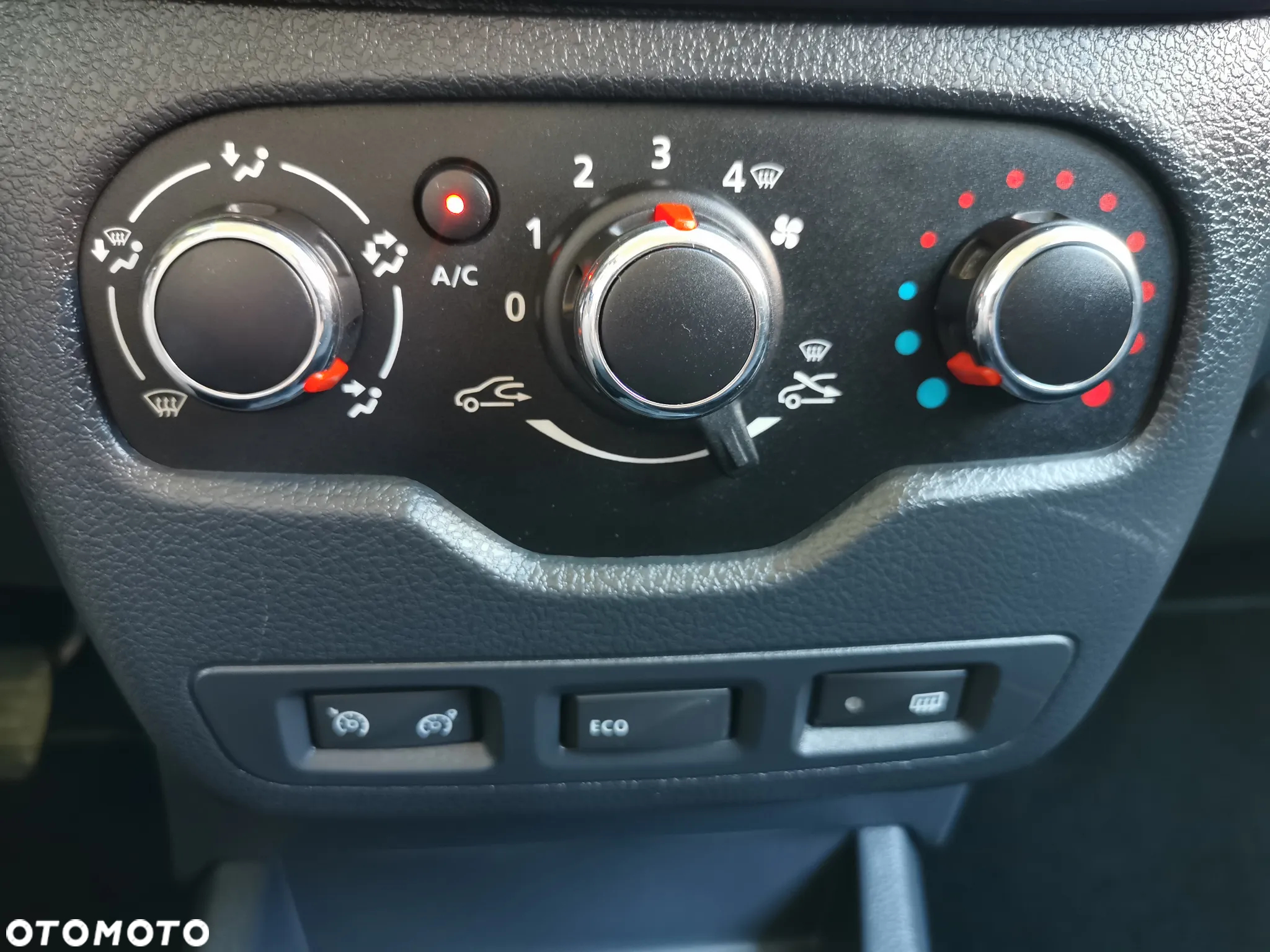 Dacia Lodgy - 12