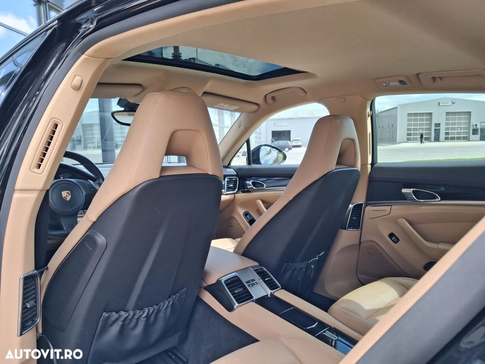 Porsche Panamera - 29