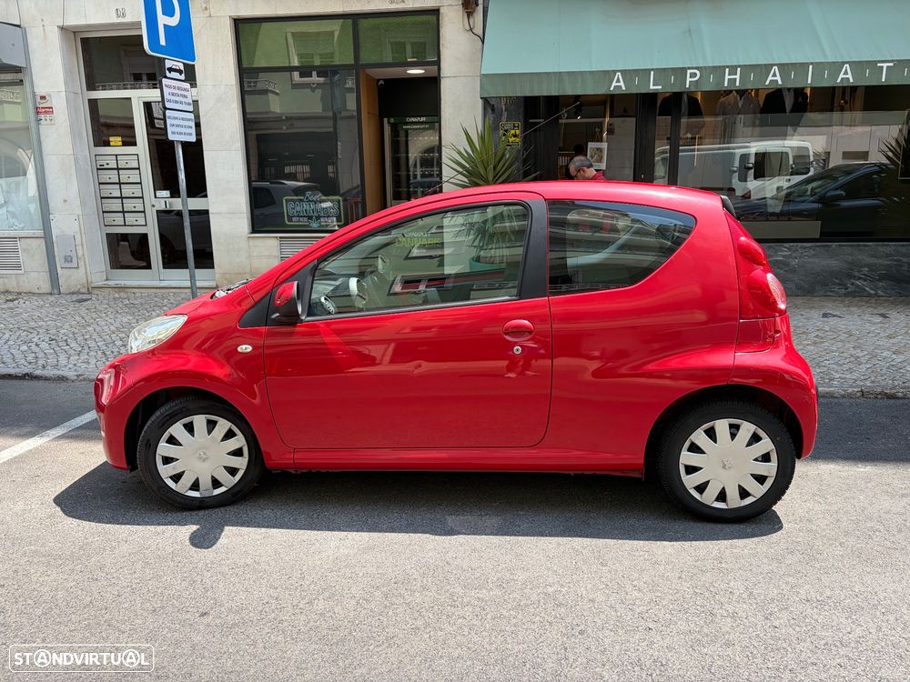 Peugeot 107 1.0 Trendy - 10