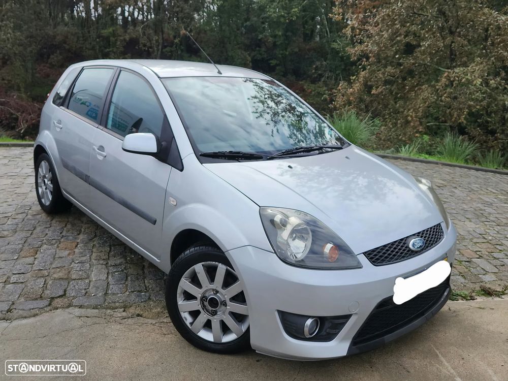 Ford Fiesta 1.4 TDCI Ghia - 3