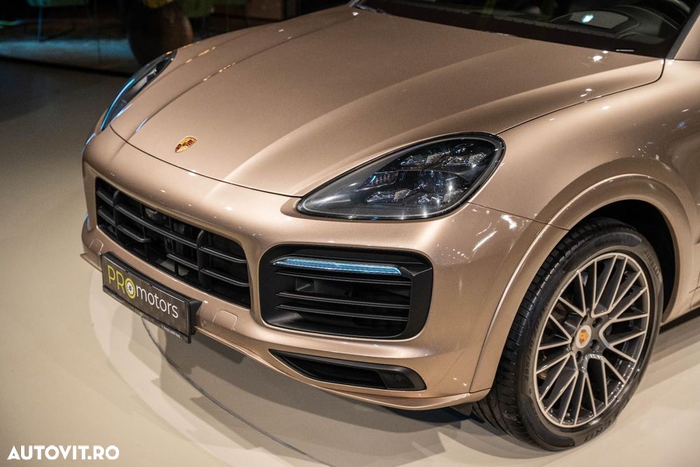 Porsche Cayenne Standard - 8