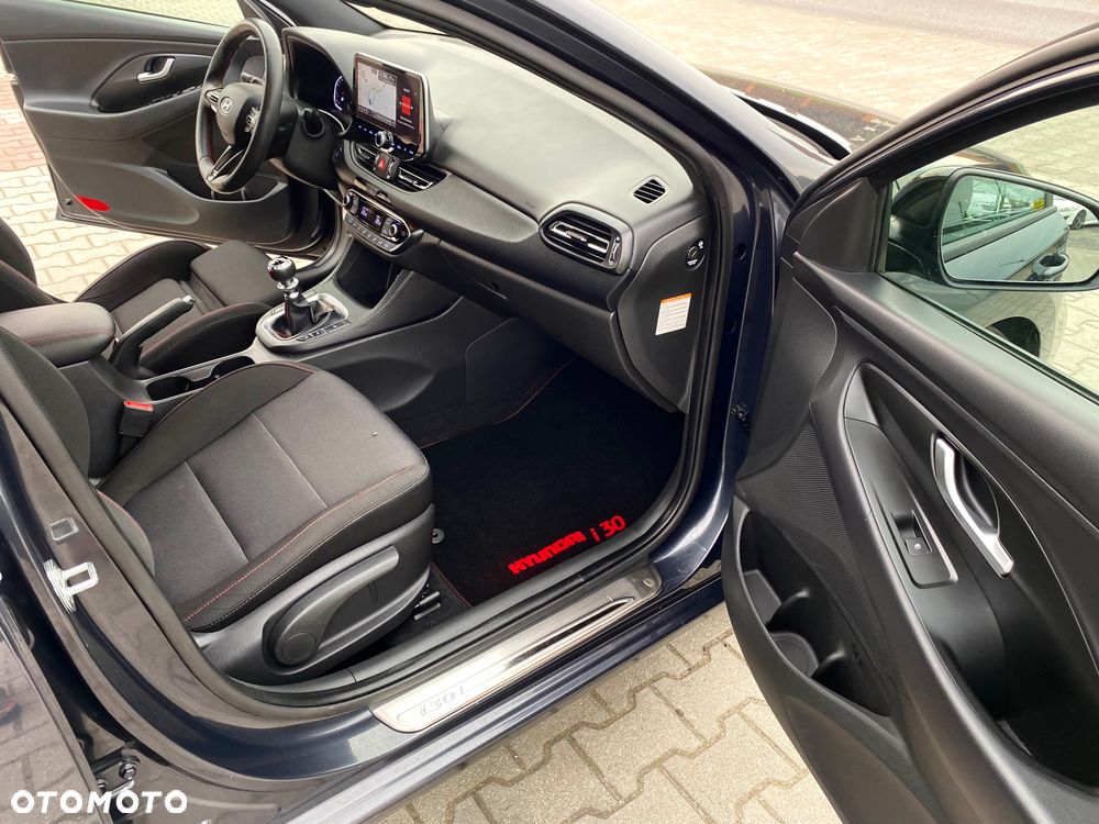 Hyundai i30 N Fastback 1.5 T-GDI 48V Line - 9